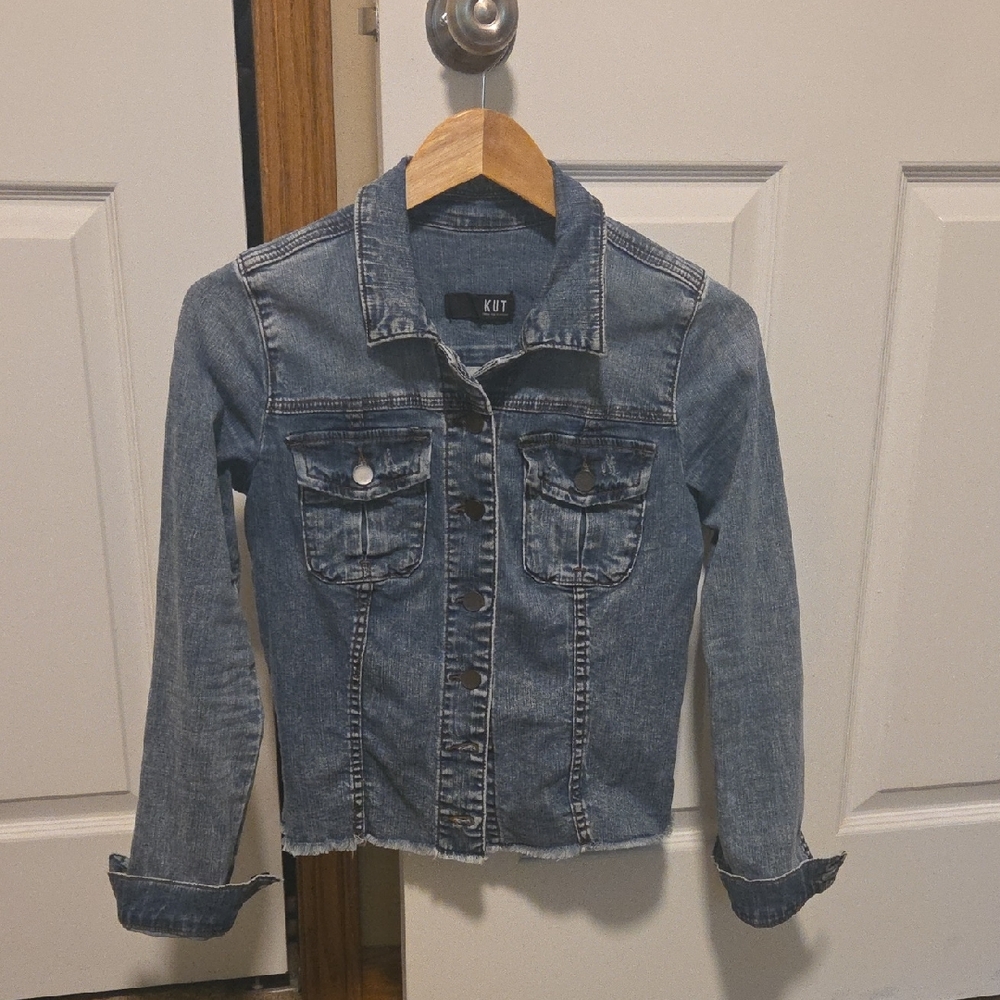 Kut from the Kloth Jean Jacket Frayed Bottom